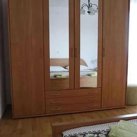 Ivana Apartament Novi Vinodolski