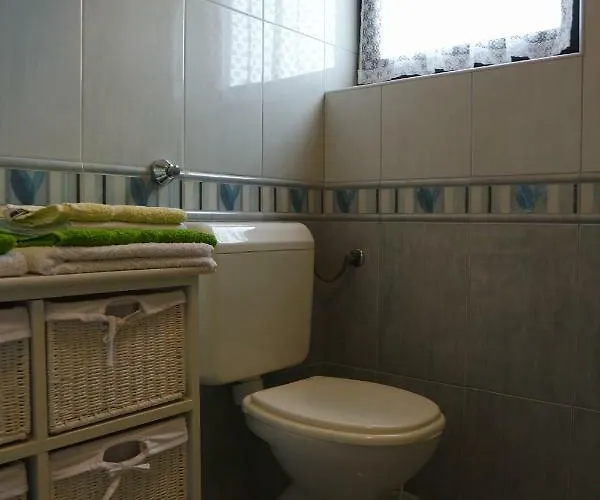 Ivana Lägenhet Novi Vinodolski